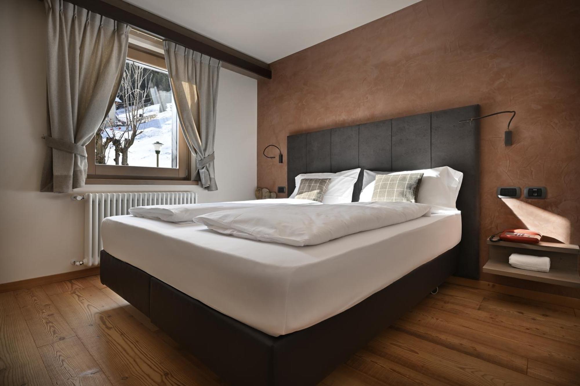 Hotel Cardo Isolaccia Dış mekan fotoğraf