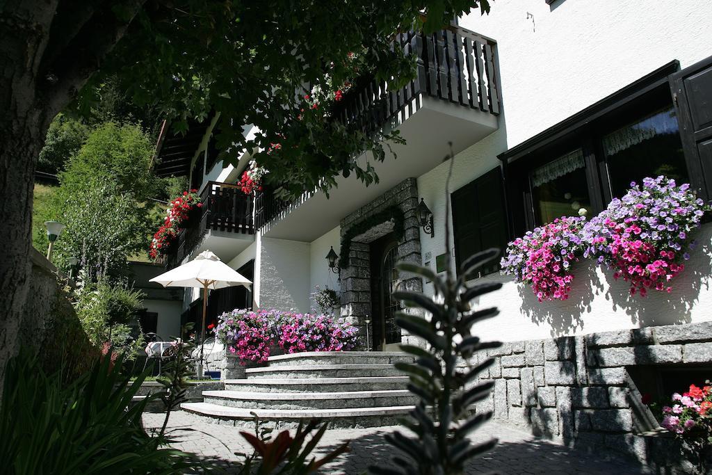 Hotel Cardo Isolaccia Dış mekan fotoğraf
