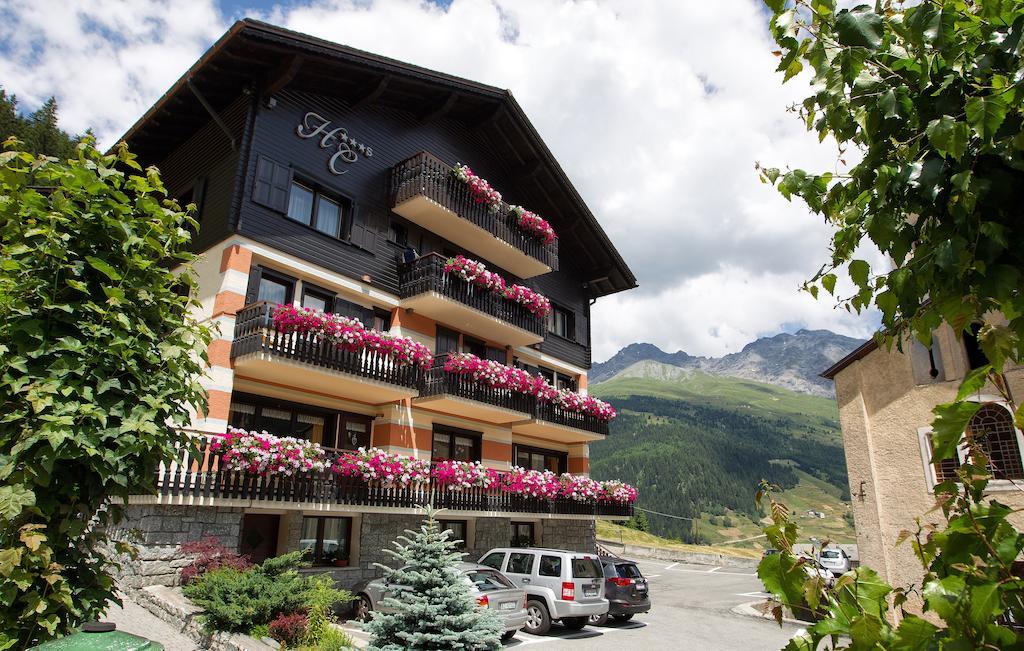 Hotel Cardo Isolaccia Dış mekan fotoğraf